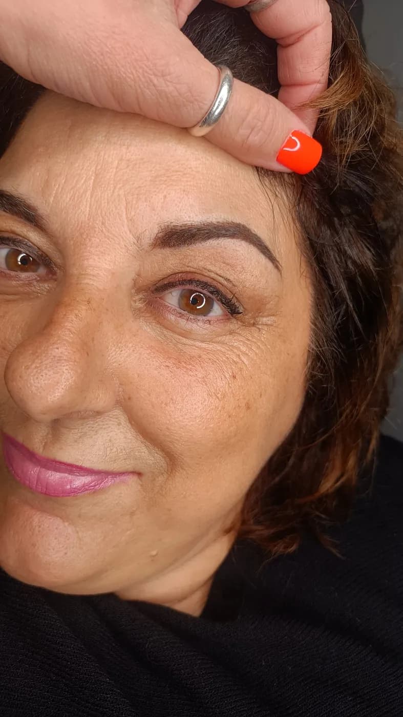 Sopracciglia: Shining Brown Brows